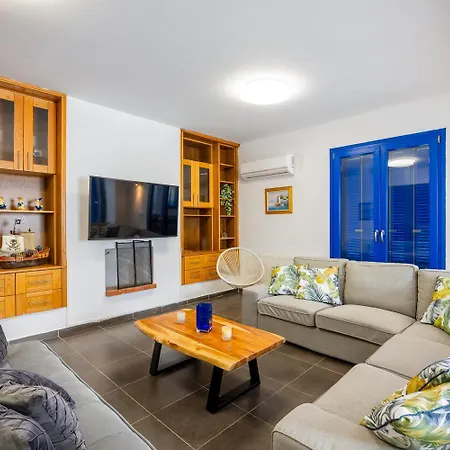 Eagles Nest * Pachyammos