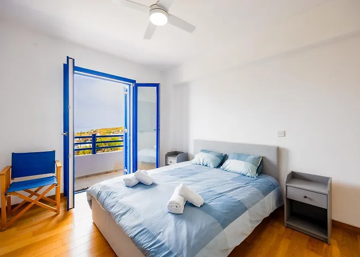 Eagles Nest Vila Pachyammos